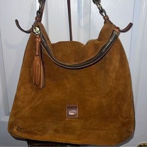 Dooney & Bourke hobo bag